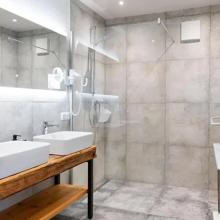 Tirolee Marchegg - Dog Friendly Comfort Premiumcard Prázdninový dům *